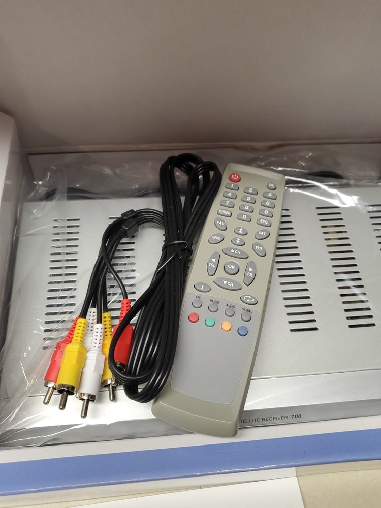 Ariza Digital Satellite Receiver Model 700 NEW