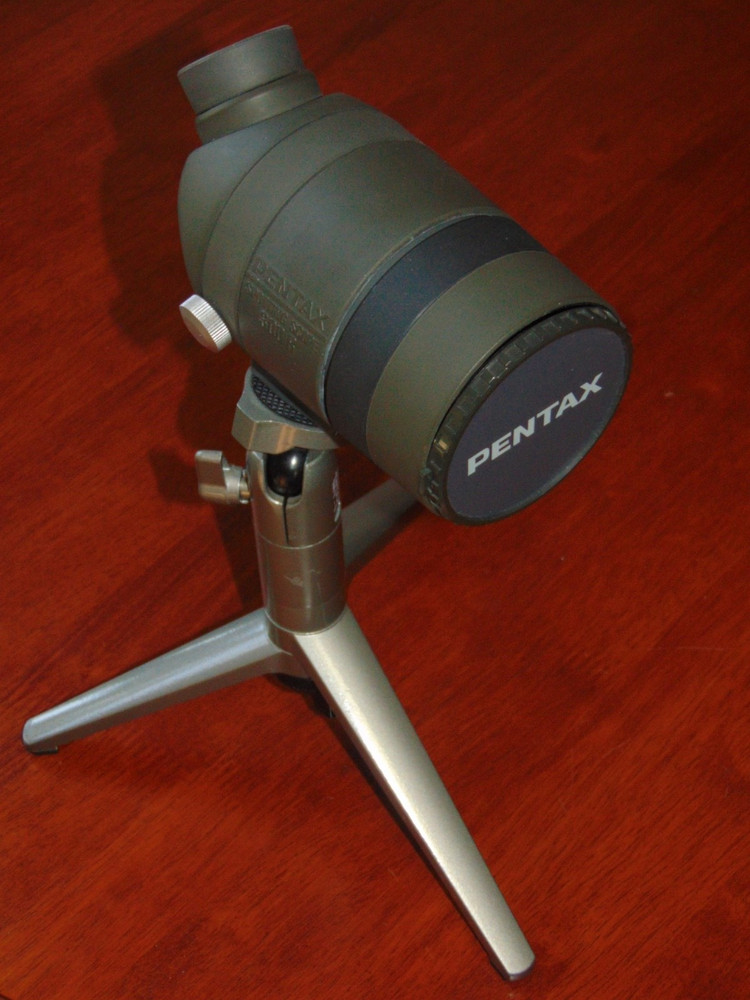 PENTAX 300R SPOTTING SCOPE WITH TRIPOD AND CASE