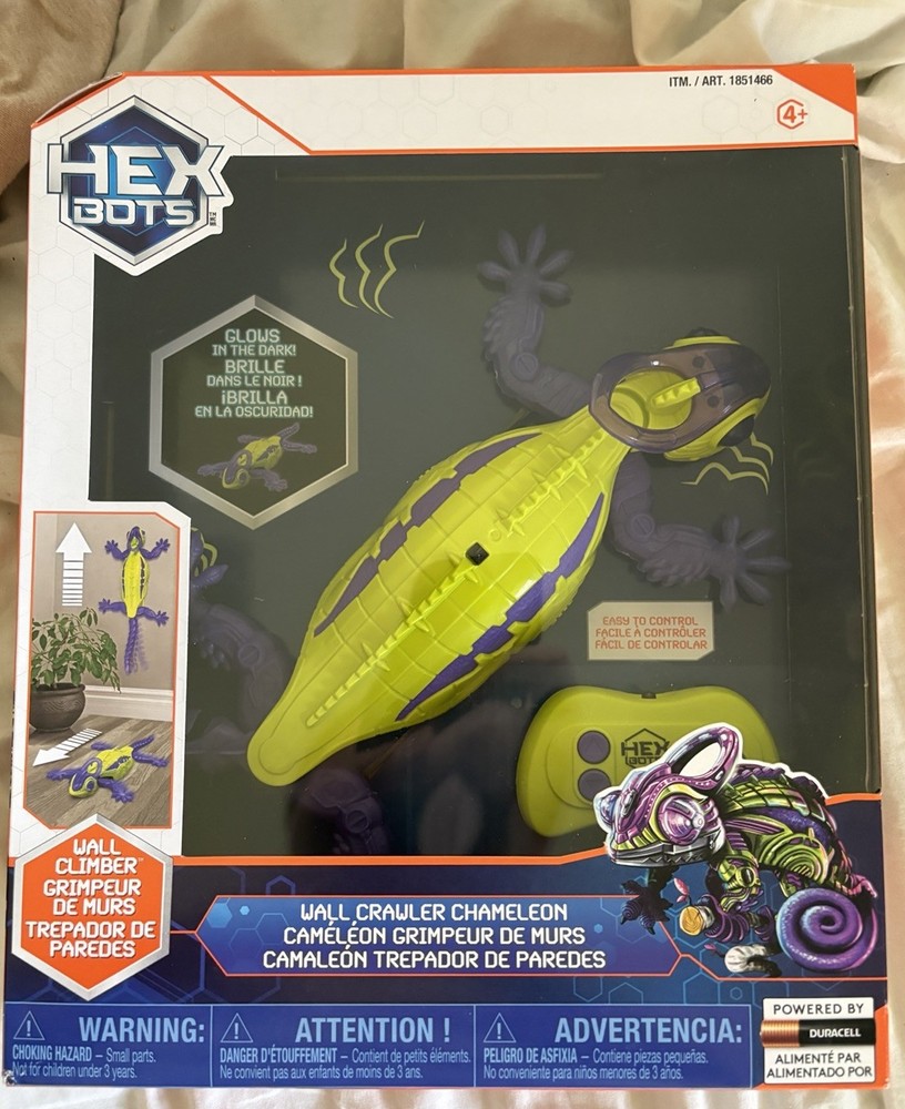 Hex Bots Remote Control Wall Crawler/Climber Glows In The Dark Chameleon NIB