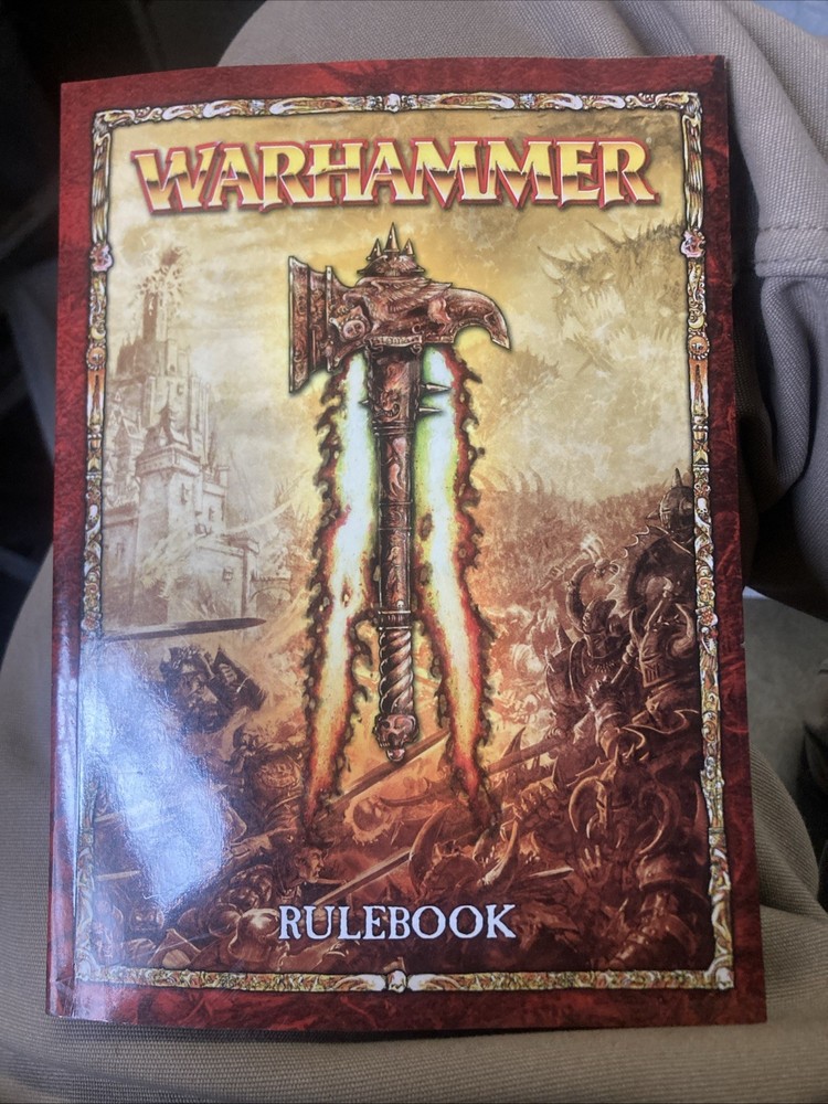 Warhammer 8th Edition Rulebook Mini Softcover