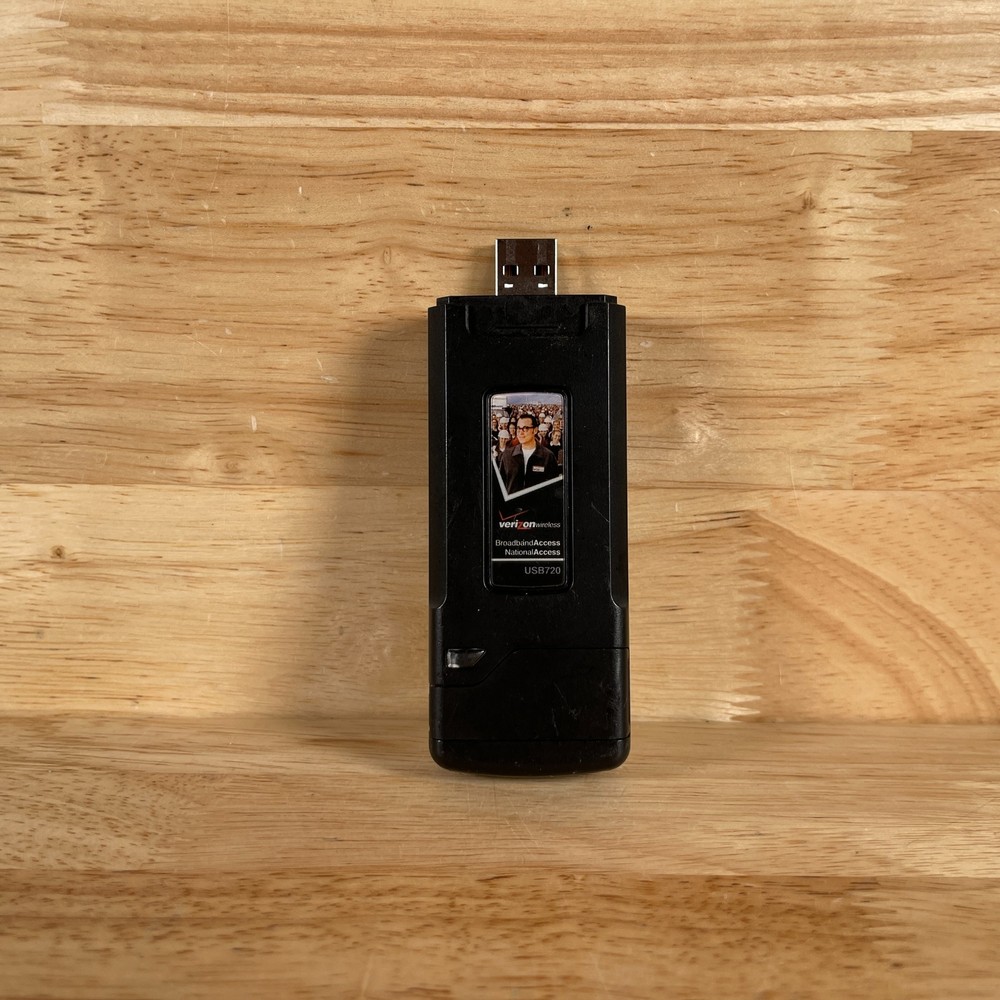 Verizon USB720 Black Handheld Broadband Access Modem Qualcomm 3G CDMA USB