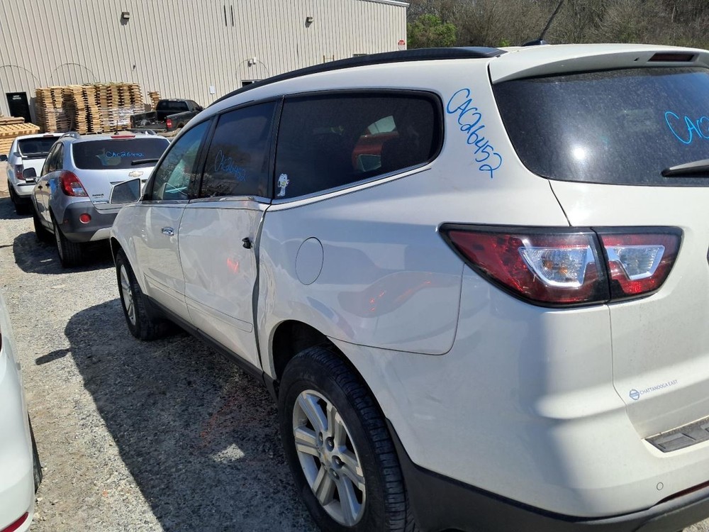 TRAVERSE 2014 Glove Box 5007865