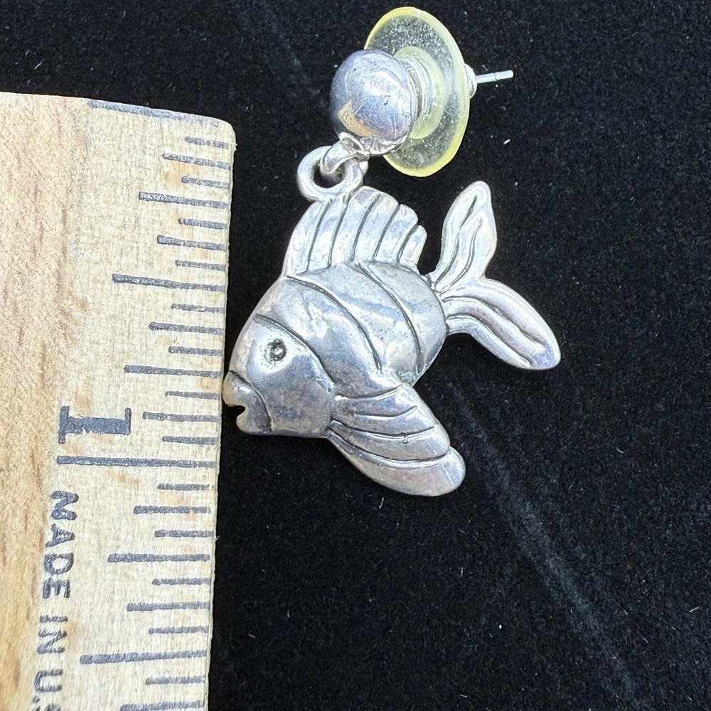 silver fish earrings Made In Mexico