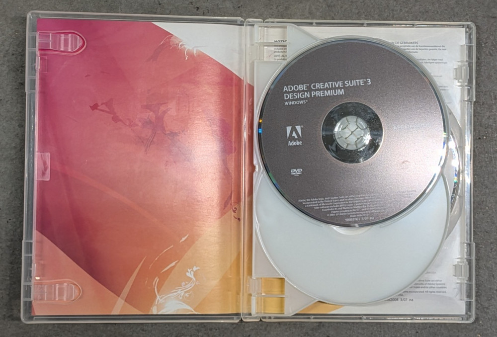 ADOBE CREATIVE SUITE 3 DESIGN PREMIUM Software *3-Disc DVD/CD-ROM w/ Serial Key*