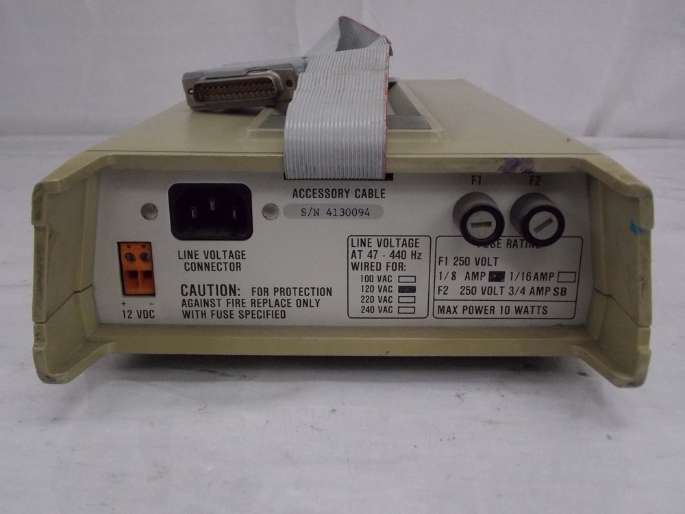 FLUKE Y2003 CALIBRATOR STANDARD