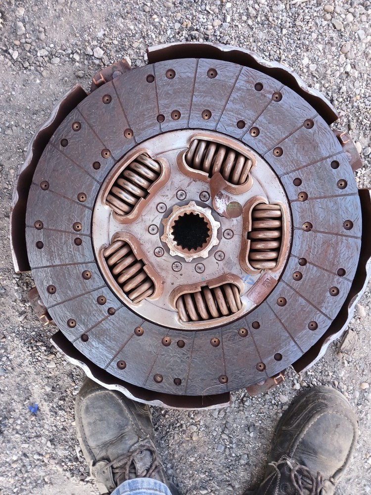 Used 2021 Peterbilt 579 Clutch