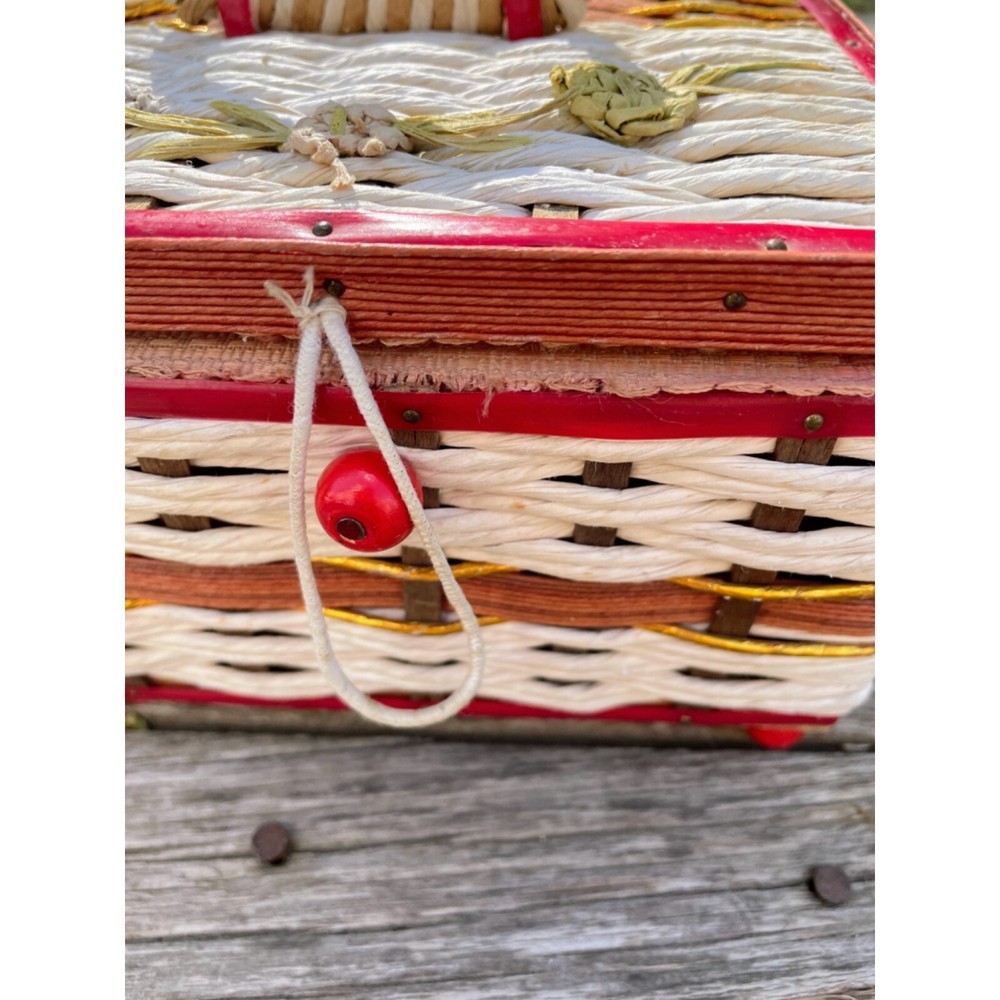 Vintage raffia straw Small Sewing Box Retro Red