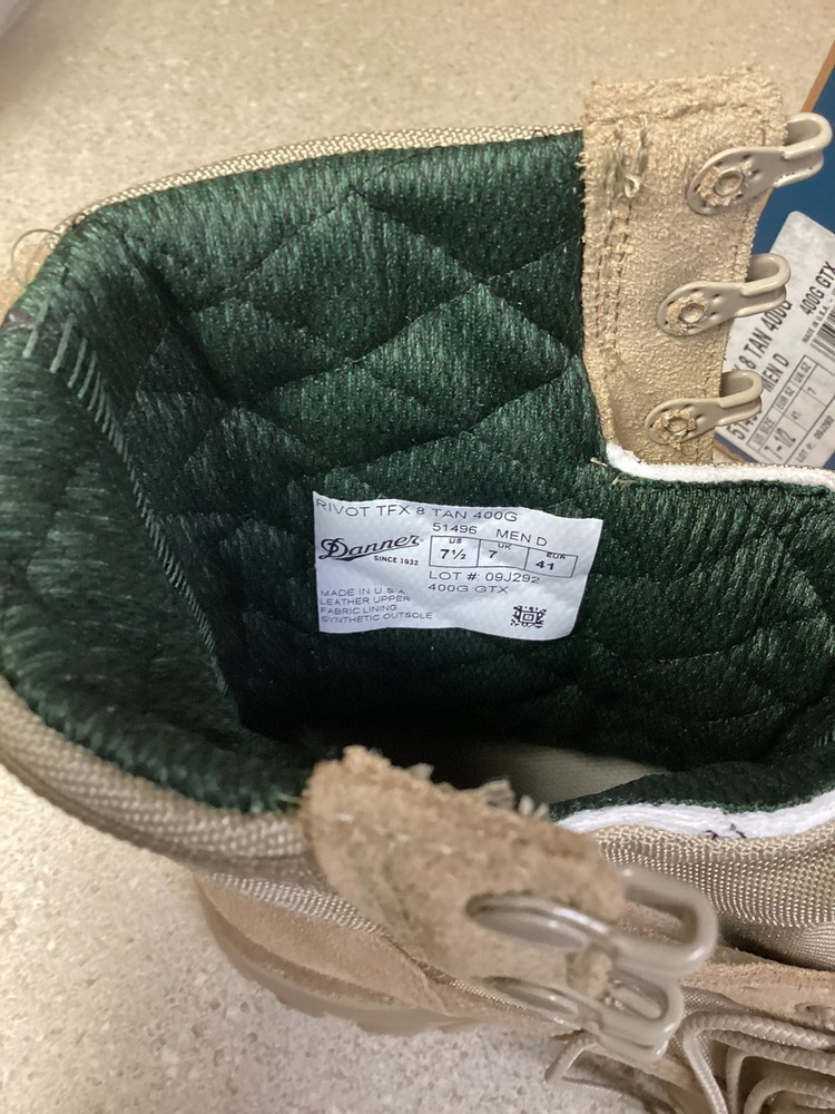 Danner Rivet TFX 8 Tan 400G Boots, 51496 - Size 7.5 D