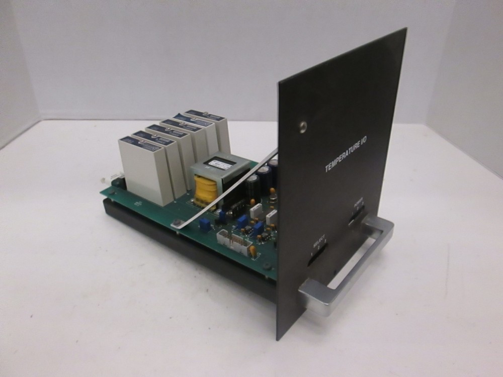 ICCI 8001415 Temperature Controller w/ Dataforth SCM5B37 Modules, Used