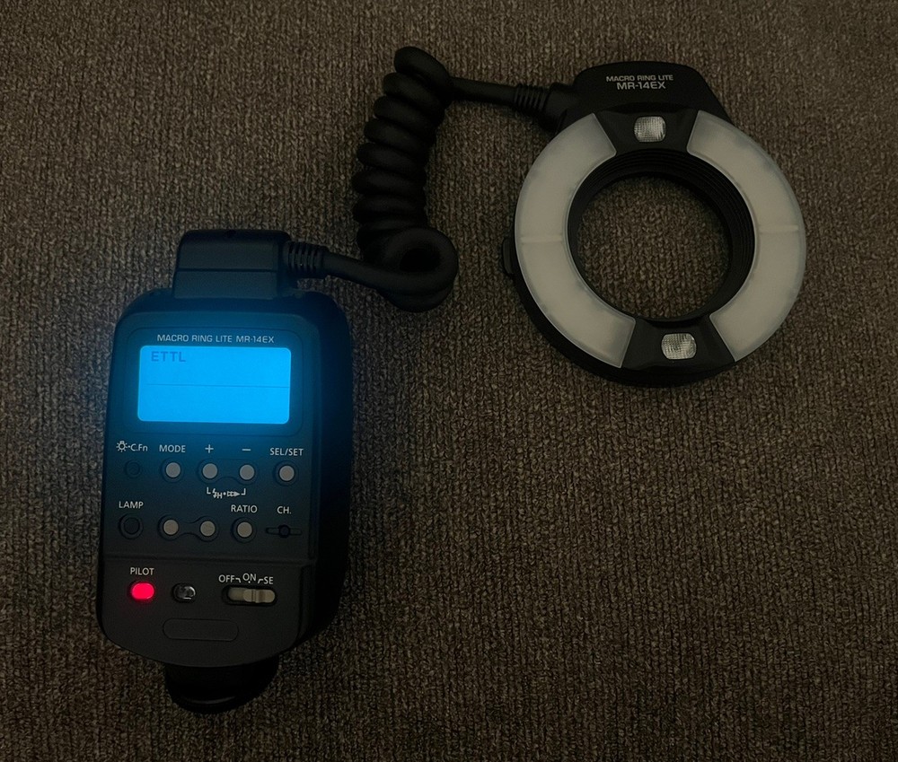 Canon MR-14EX Ring Light/Macro Speed Lite Flash Very Nice