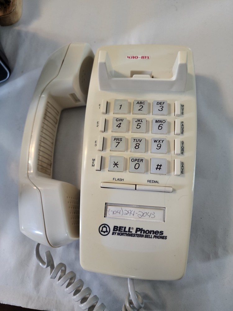 Bell Phone Basic Wall Phone with Visual Ringing Indicator 2554 Style Beige 51491