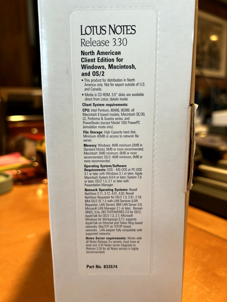 Lotus notes 3.3 release Fall 1994 manuals. Notes CD not included.