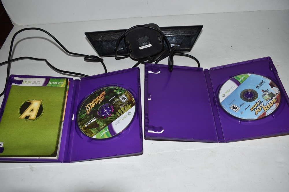 Microsoft Xbox 360 Kinect Sensor- Tested & Working W/ GAMES (PLB20)