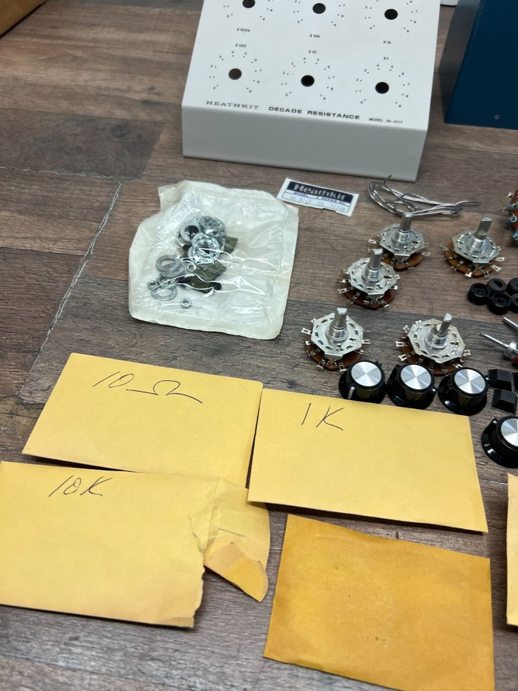 Heathkit Decade Resistance Kit Model IN-3117