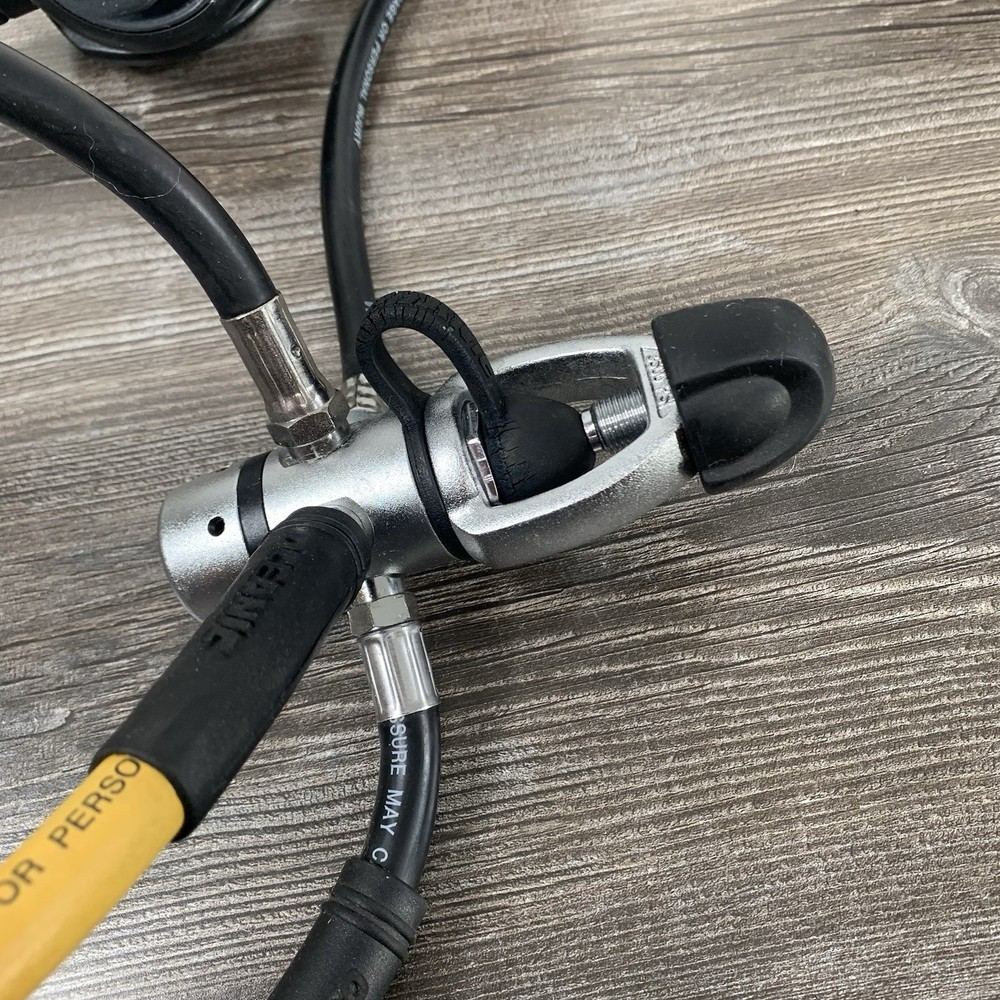 Oceanic Regulator - Oceanic Alpha 7 - SP4. Scuba Gear