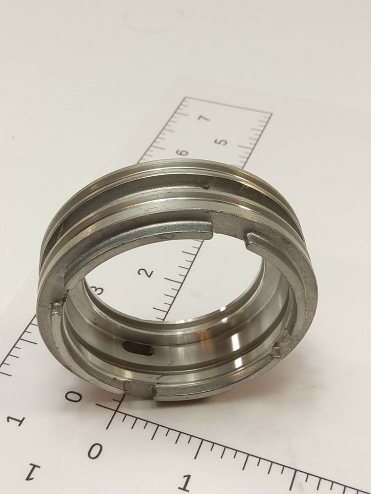 HITACHI CYLINDER GUIDE 877-122 (NOS)