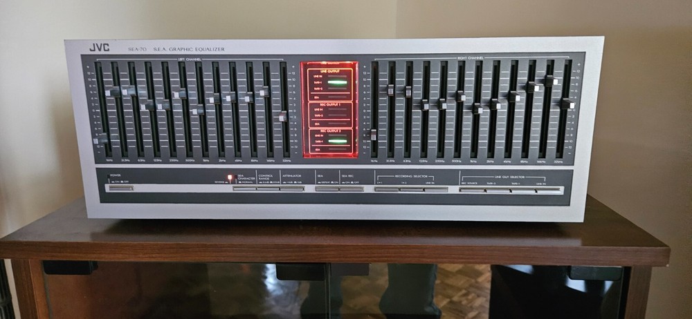 JVC SEA-70 graphic equalizer