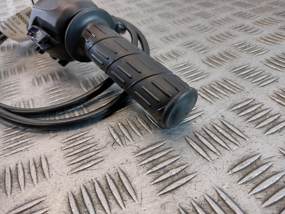 2019 HONDA CB 125 Right Hand Switch Gear