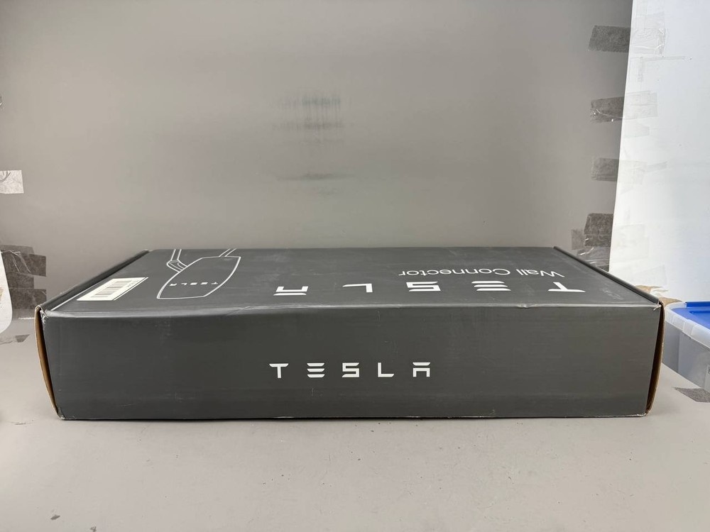 Tesla Gen 2 Wall Connector Charger 80A 24ft Cable