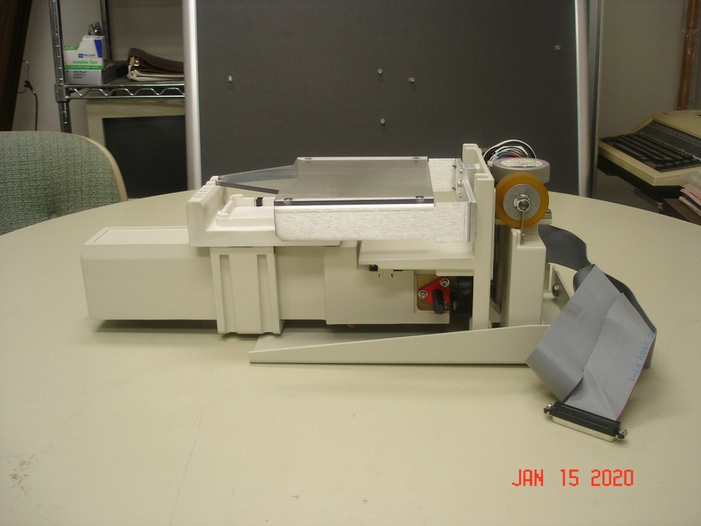 APPLIED BIOSYSTEMS PRISM 310 GENETIC ANALYZER AUTOSAMPLER UNIT PART# 603595