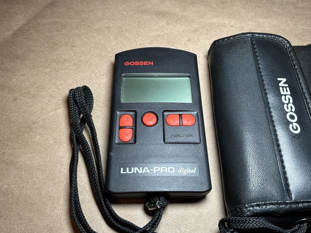 Gossen Luna Pro Digital Light Meter