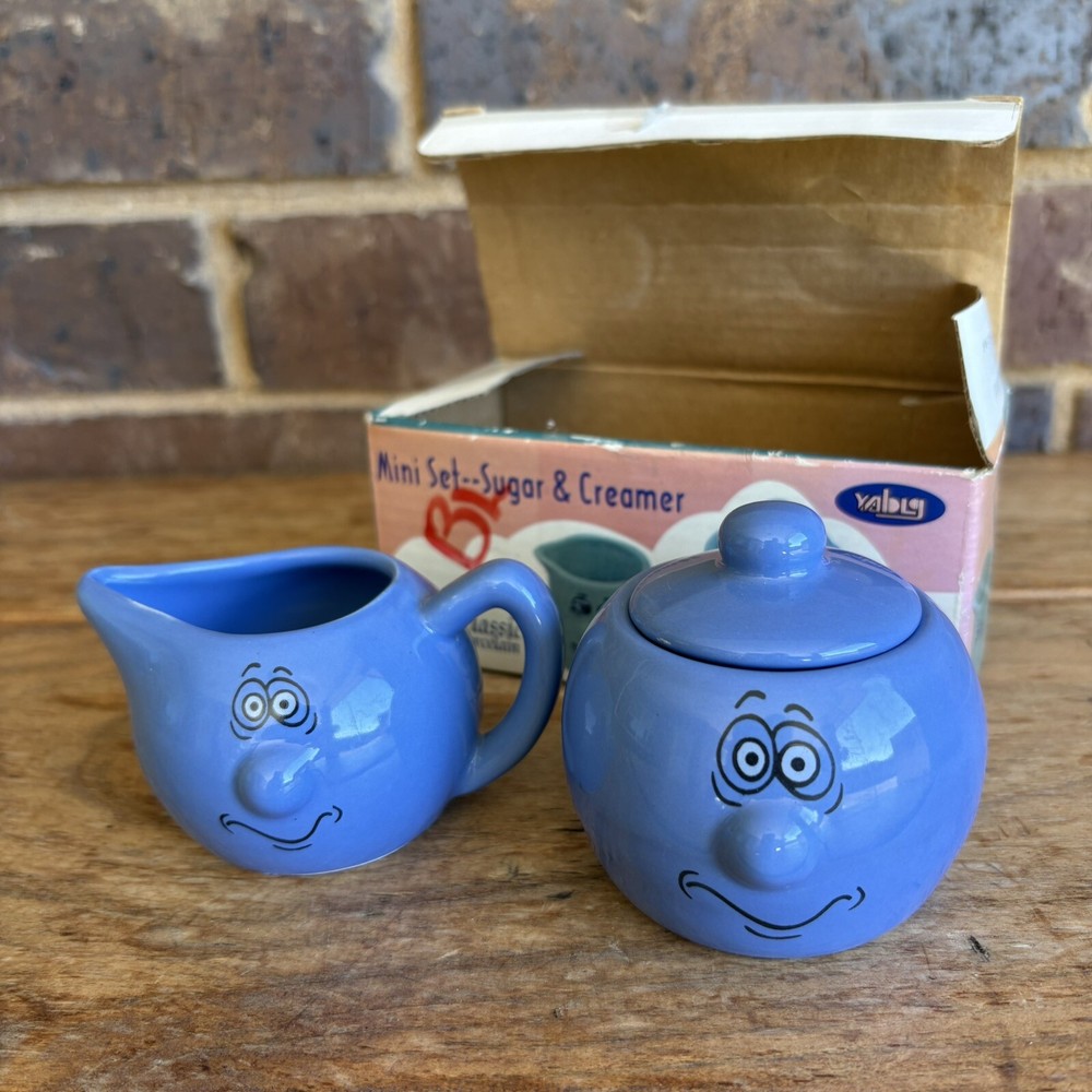 VTG Mini Set Cream & Sugar Funny Faces Blue