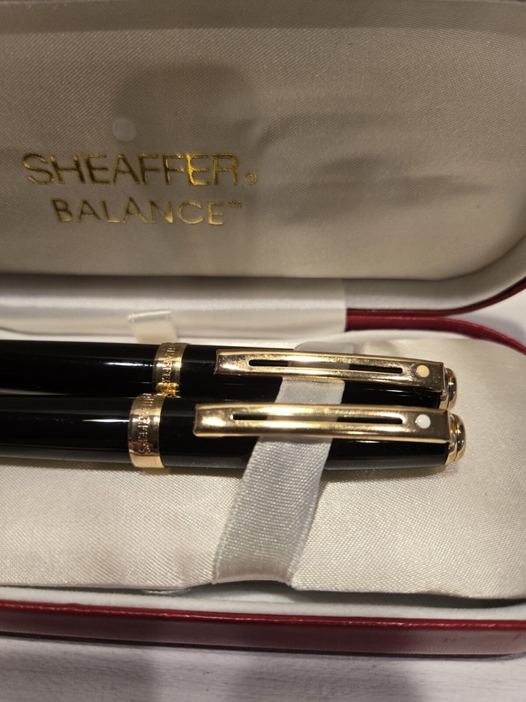 Sheaffer Black Lacquer & Gold Ball Point Pens /Empty/ With Case