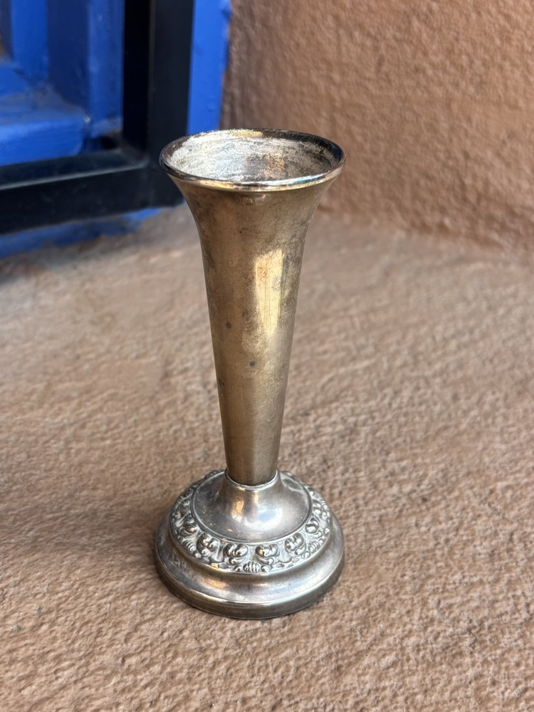 Ianthe Silver Plated Candlestick Holder Unknown Object Candelabra Holder
