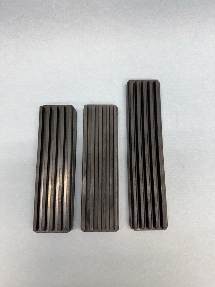 Jaguar XK 120 140 Pedal Rubber Set 2x792 1x3473