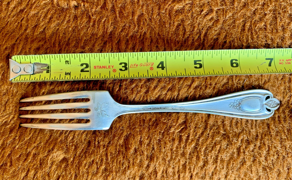 Vintage 1847 Rogers Bros. High Quality Silver Plate Table Fork