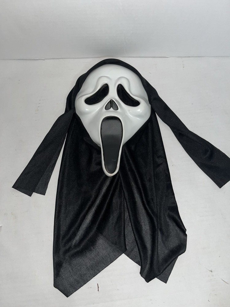 Scream (Ghost Face) Mask Great Condition!
