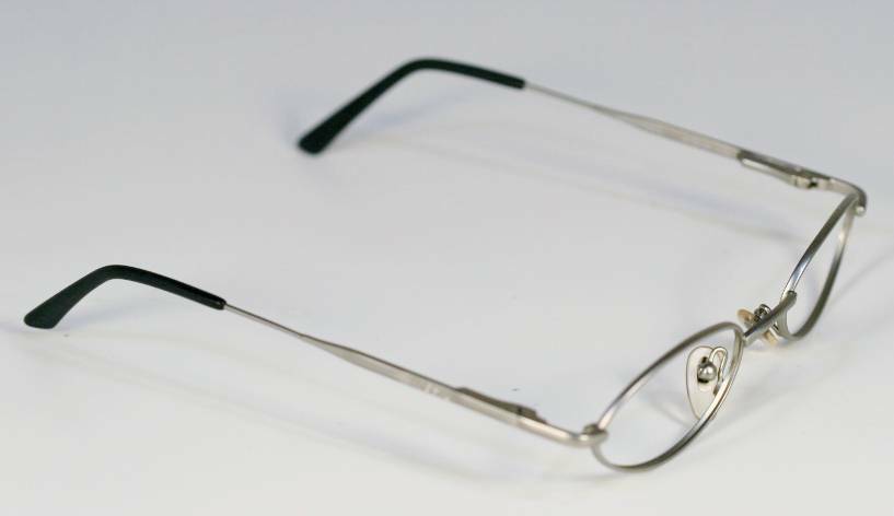 Fossil NASH Matte Silver Metal Eyeglass Frames Designer Style Rx Eyewear