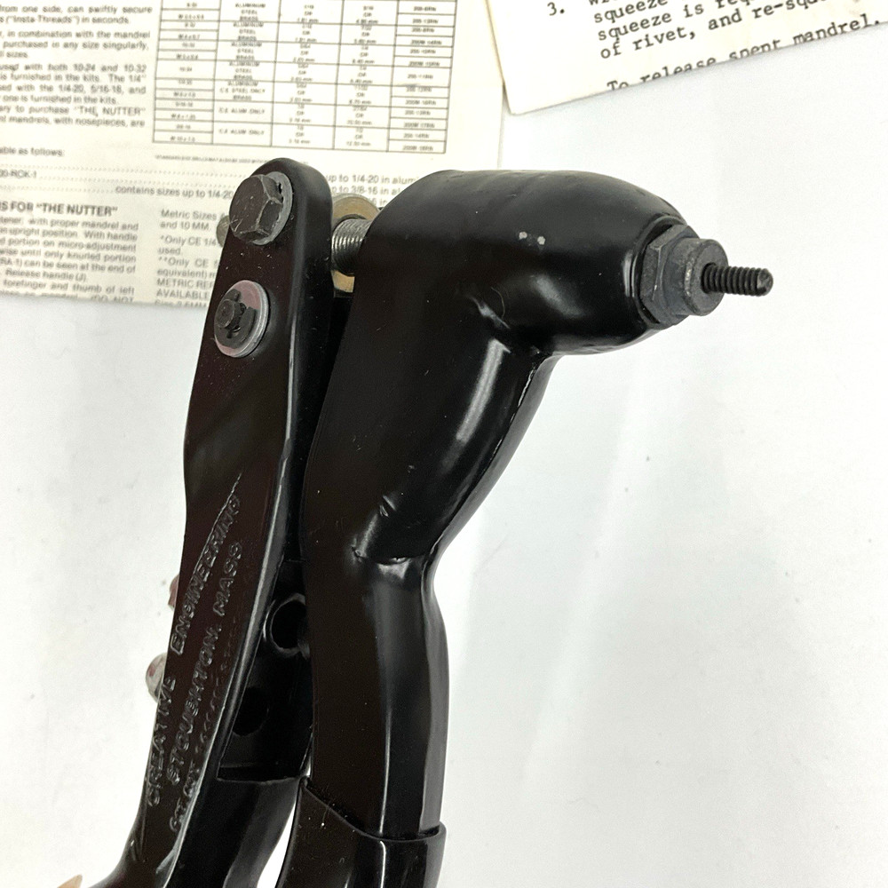 Creative Engineering The Nutter Rivet Nut Gun Tool Set w/ Extras & Case UNTESTED