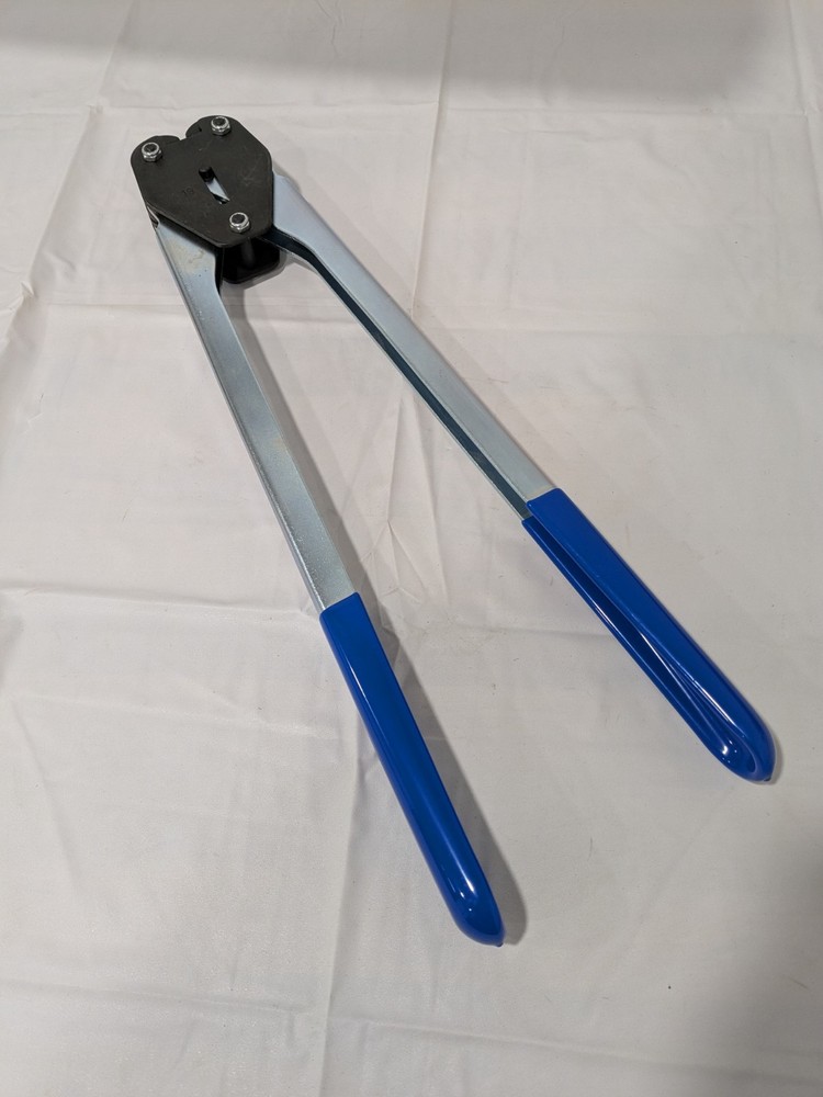 PAC STRAPPING 3/4" Wide, Sealers-Front Action Open Function SPE68