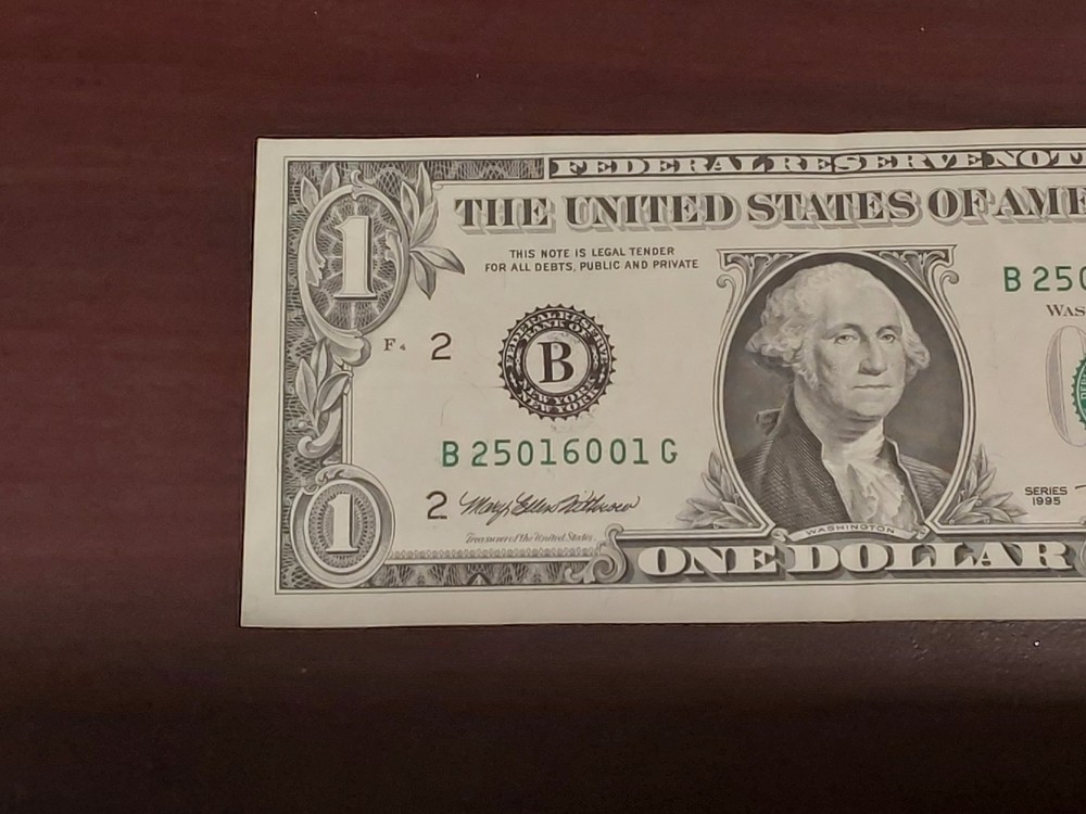 1995 $1 Bill - REVERSE Cutting Error / Misaligned Cut - High Grade! Choice AU