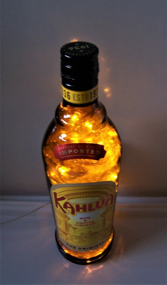 KAHLUA Liqueur 750ml Bottle Light w/100 Motion LEDs Inside & 8 Light Modes