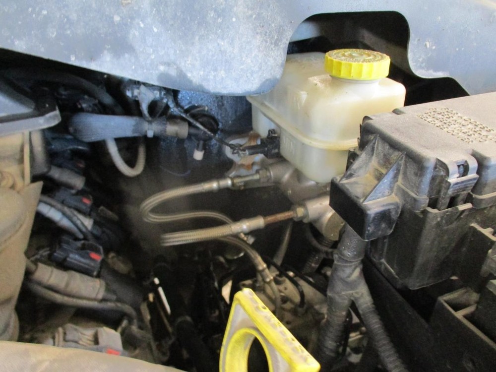 Used Headrest fits: 2005 Dodge Durango Grade A