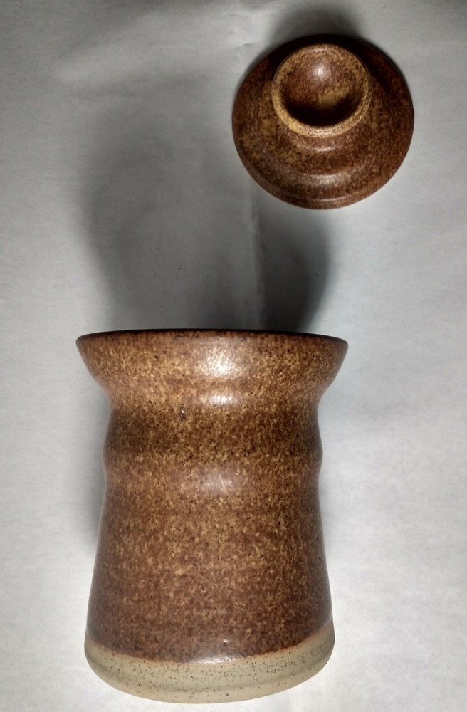 Sponge brown small container sugar jar lidded pottery signed smooth glaze