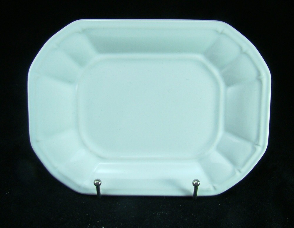 Pfaltzgraff Providence Rectangular Bread & Butter Dessert Plate(s)