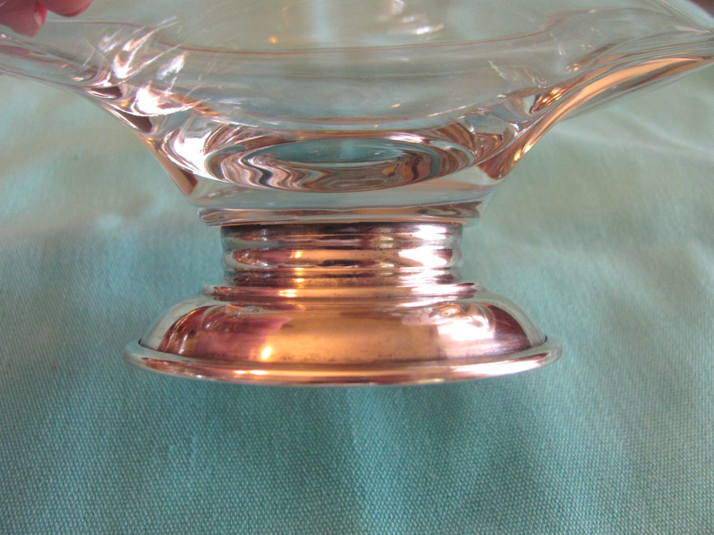 BEAUTIFUL TEARDROP SHAPED 2 SECTION GLASS SERVING DISH STERLING SILVER BASE EXC