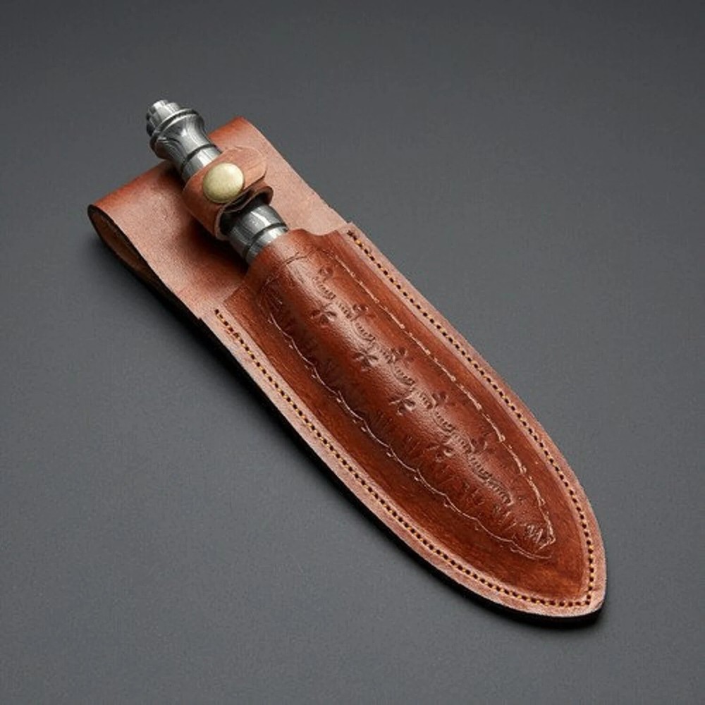 Custom HAND FORGED Damascus Tri dagger/ Spikes with Beautiful handle + Sheath