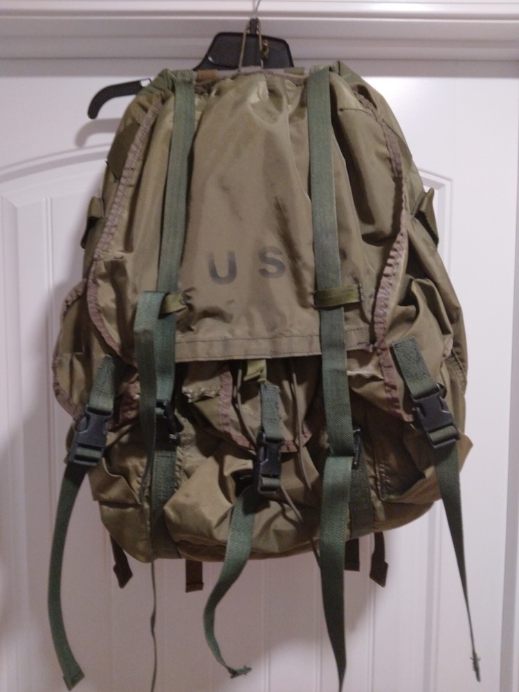 USGI Large ALICE Pack with Frame and Strap. In great condition
