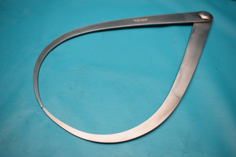 USED THE L.S. STARRETT CO. JOINT CALIPER
