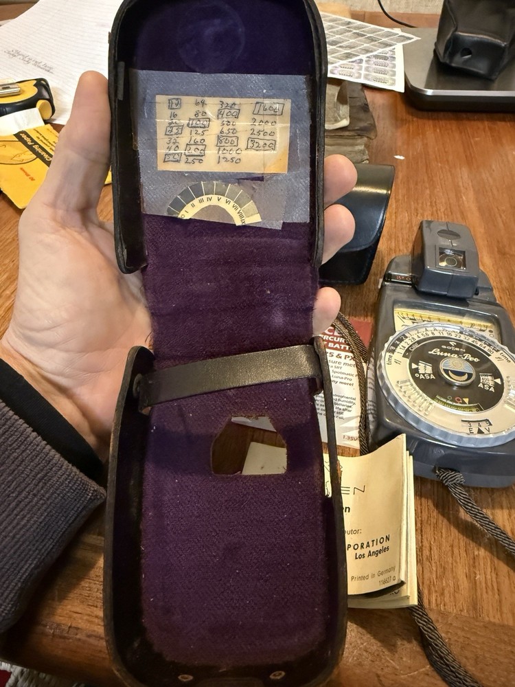 Gossen Luna-pro Incident Light Meter, Cases + variable angle attachment