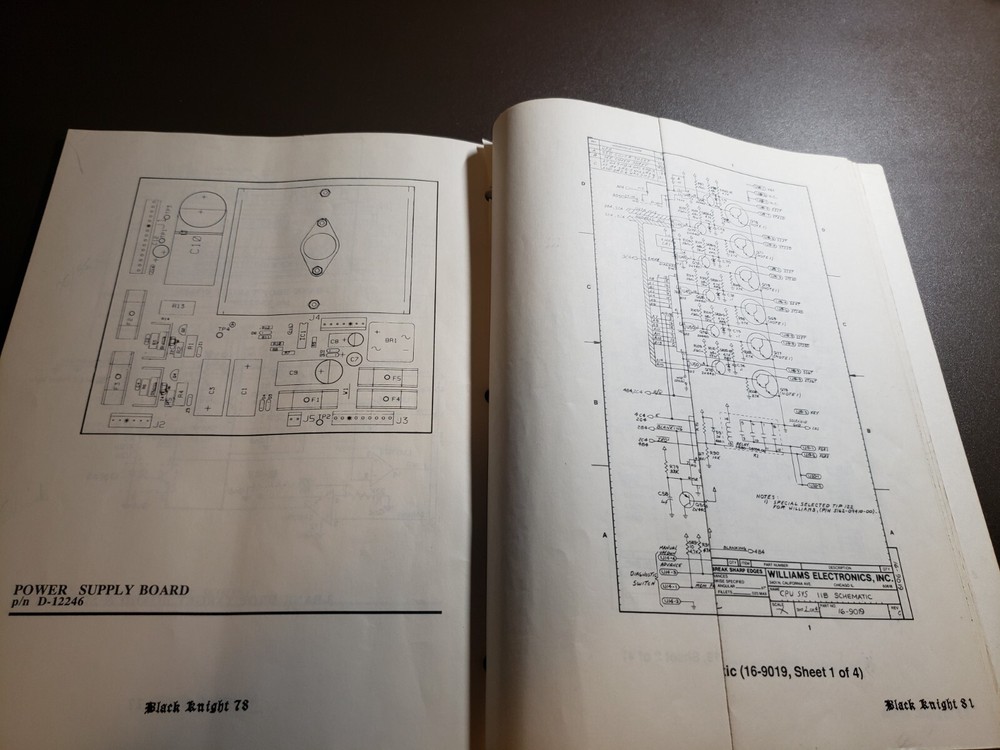 Williams BLACK KNIGHT 2000 Original Pinball Manual (DEFECTIVE READ DESCRIPTION)