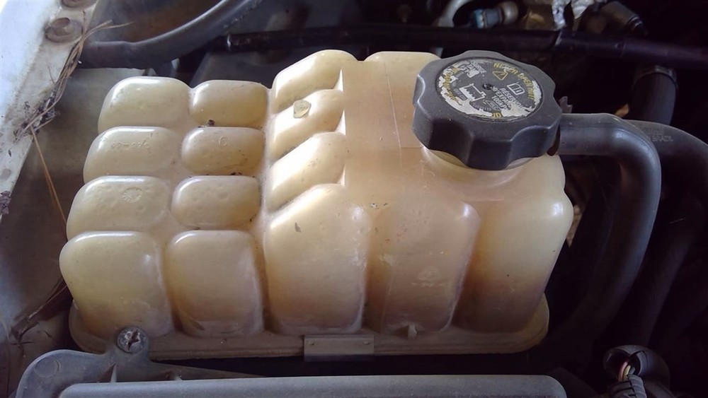 SIERRA150 2002 Glove Box 18875