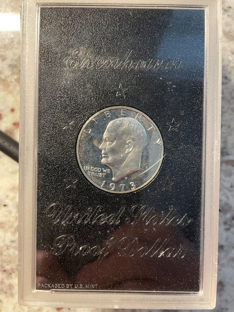 1973S Eisenhower US 40% Silver Dollar Coin in Protective Case