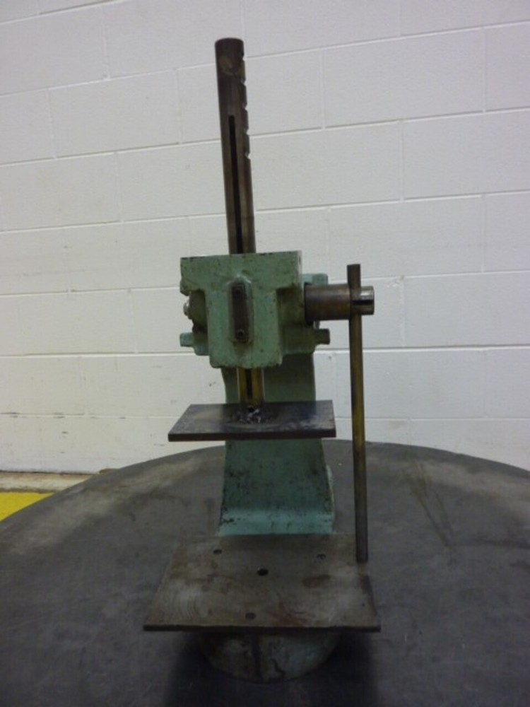 GENERIC C Frame Press PRESS389 Used #63389