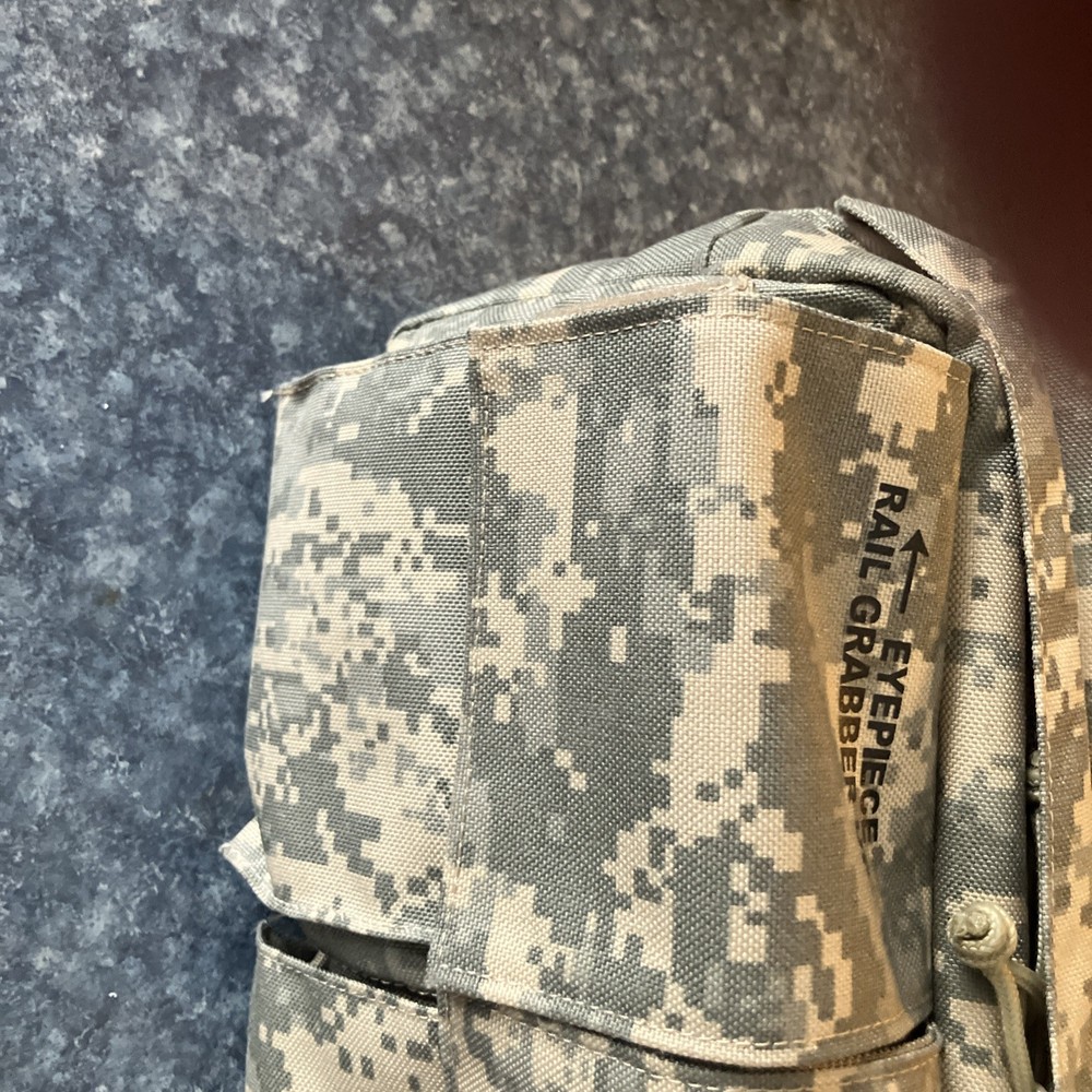 US ARMY ACU/MOLLE “Optical Instrument Case