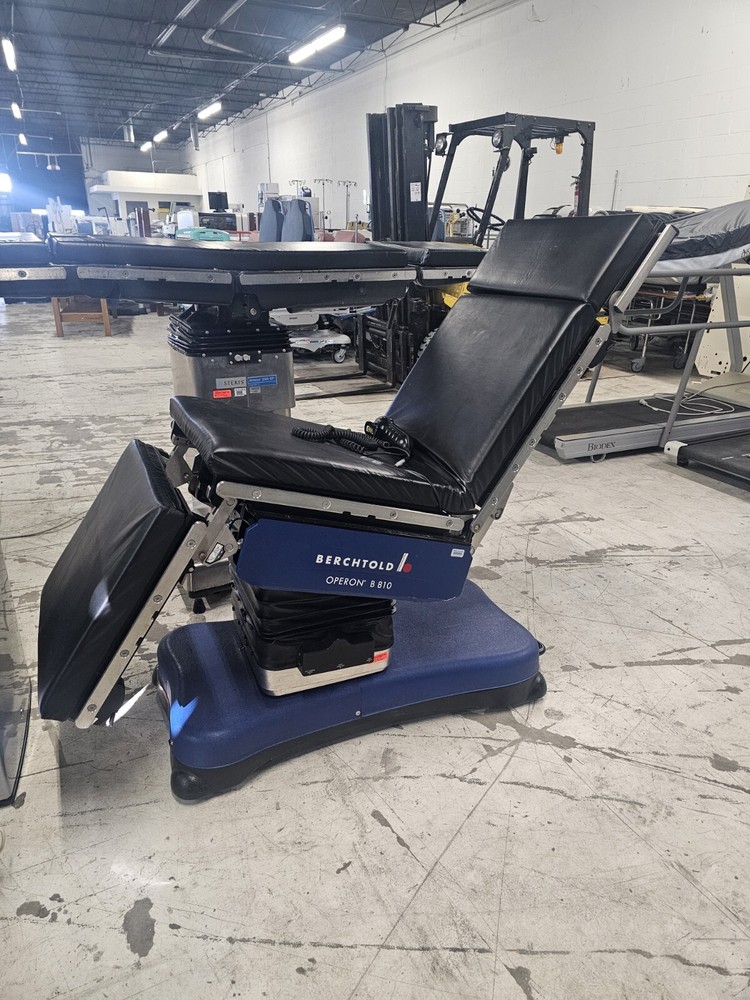 BERCHTOLD OPERON B 810 SURGICAL TABLE W/ REMOTE